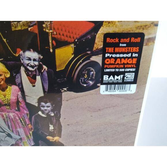 The Munsters Vinyl LP Record Album Halloween Surf Mod Monster Orange Pumpkin Ltd - Picture 2 of 5